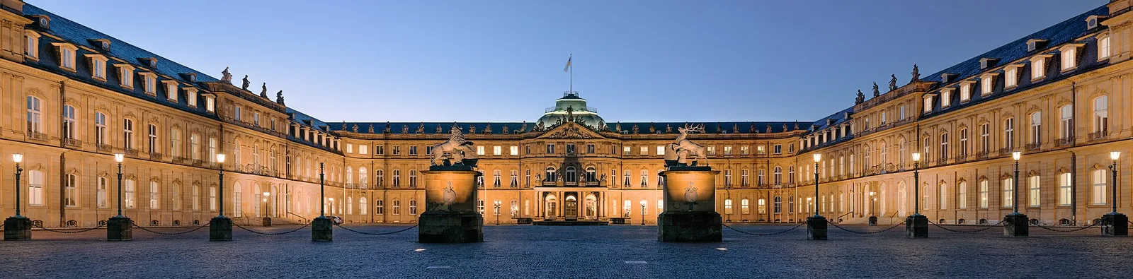 Neues Schloss am Schlossplatz in Stuttgart